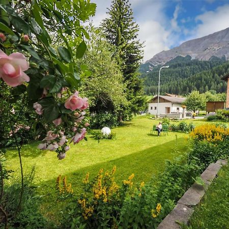 Hotel Central La Fainera Superior Valchava المظهر الخارجي الصورة